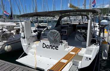 Plachetnice Dufour 470 - DANCE