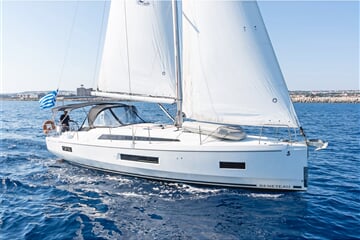 Oceanis 40.1 - First Touch