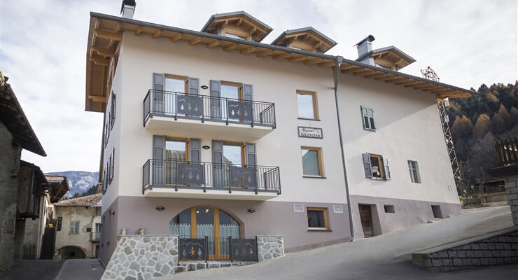 Aparthotel Dolomites, Commezzadurra (13)