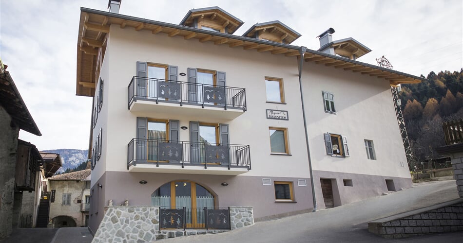 Aparthotel Dolomites, Commezzadurra (13)