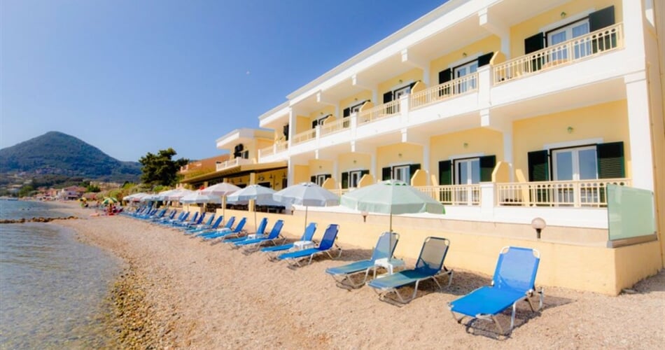rossis-beachhotel-gallery-02-1030x687
