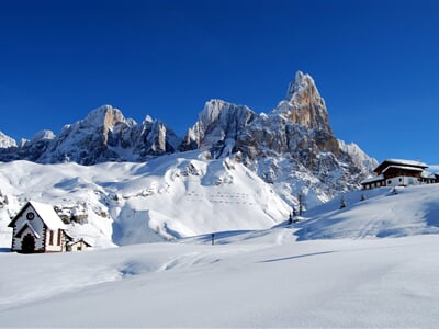 dolomites, refuge, snow