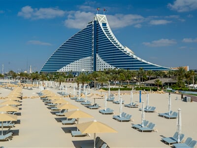 The Jumeirah Beach Hotel, Dubai, UAE