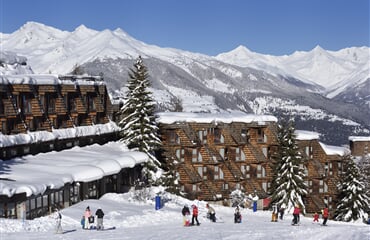 Hotel TH Pila *** - Pila