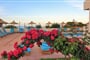 Hotel Saradari Beach: fotografie vybavení exteriérů a interiérů ubytování.