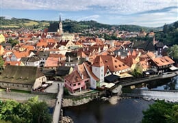 ČESKÝ KRUMLOV, zámek Hluboká a Holašovice - Adventní Český Krumlov, zámek Hluboká