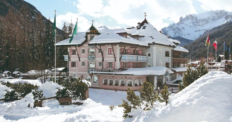 Hotel Club Diamant Romantic, Campitello di Fassa 24 (2)