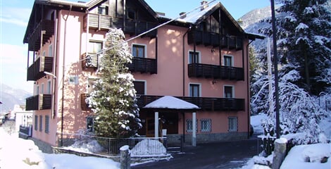 Park Hotel Bellevue *** - Dimaro