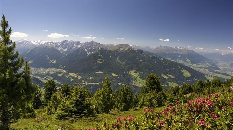 Foto - Innsbruck a okolí - Krása horských štítů nad Innsbruckem