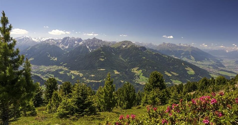 Foto - Innsbruck a okolí - Krása horských štítů nad Innsbruckem