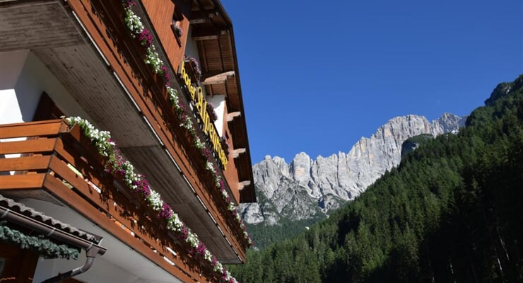 Hotel Alpenrose, Alleghe 24 (1)