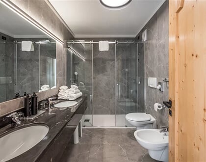 Ravelli, Mezzana 24 (72)