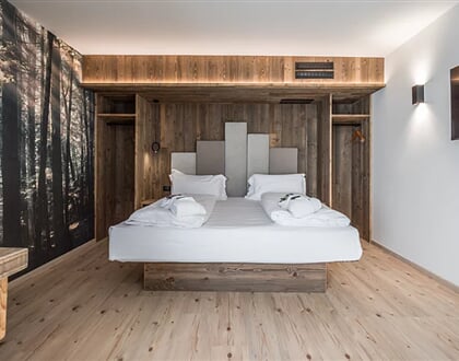 Ravelli, Mezzana 24 (74)