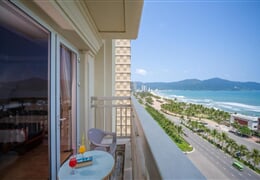 BlueSun 4*, Da Nang Beach hotel