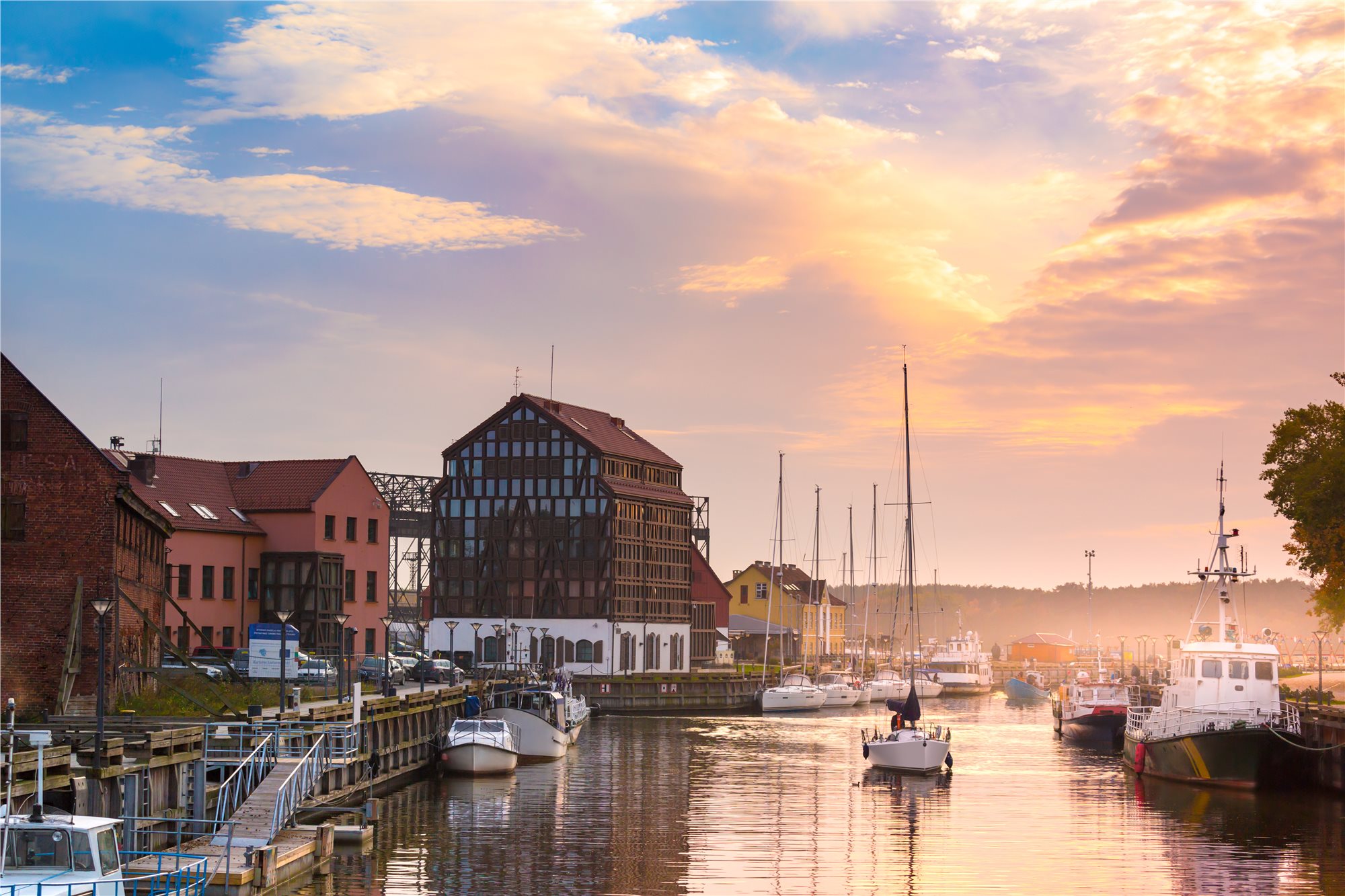 Západ slunce nad příslaven Klaipeda