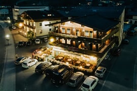 Ledovec Kaprun - předvánoční lyžování - hotel*** Post s wellness, skipas v ceně / č.6901