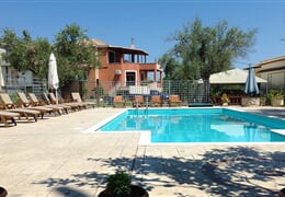 Lygia - Hotel Avra - Lygia