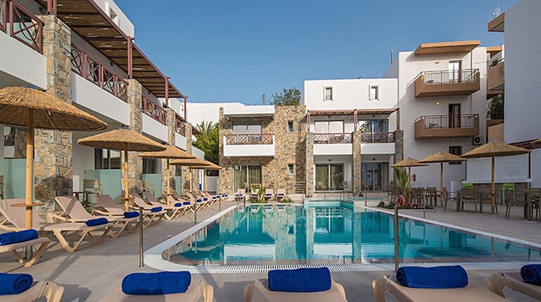 Hotel South Coast: fotografie vybavení exteriérů a interiérů ubytování.