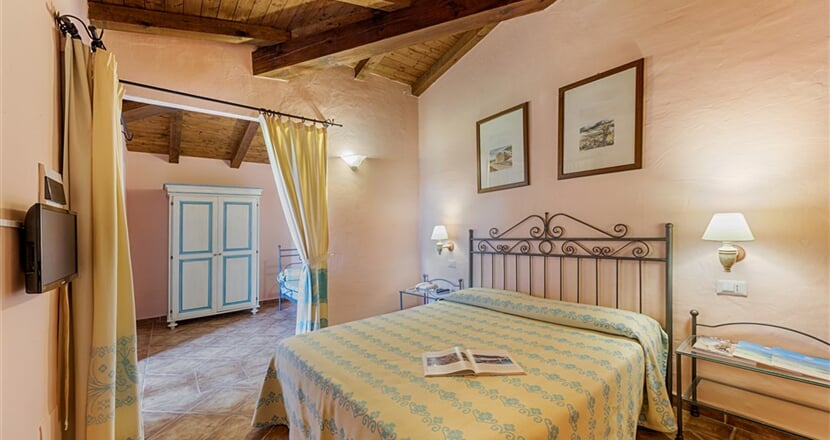 Pokoj SUPERIOR, Porto Cervo, Costa Smeralda, Sardinie