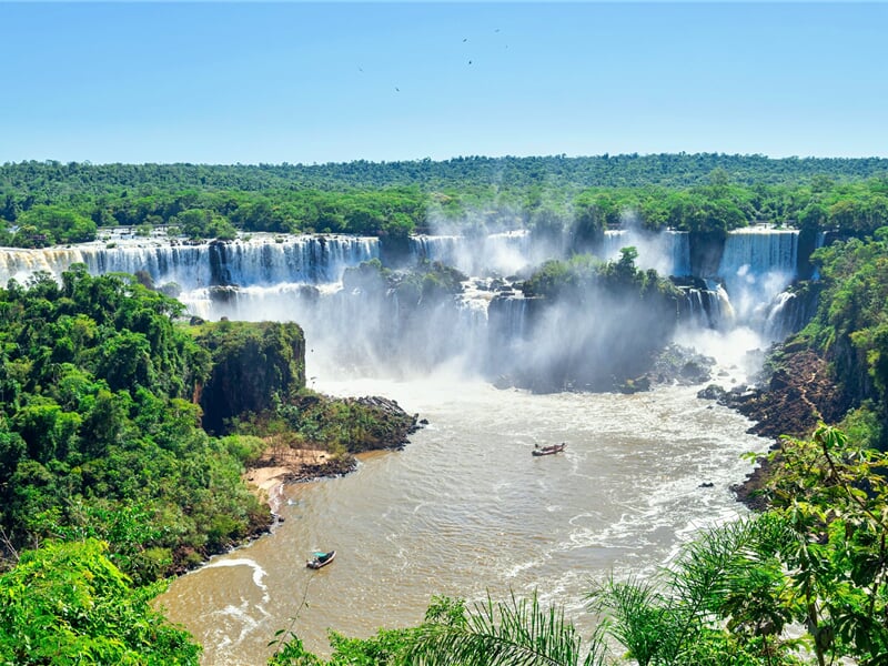 Argentina - Ze severní Patagonie přes vinařskou Mendozu k vodopádům Iguazu