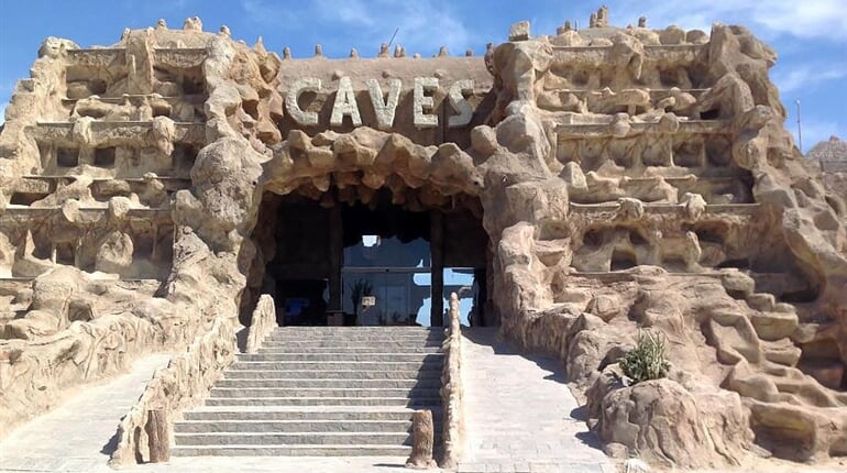 Caves-Beach-Resort-1