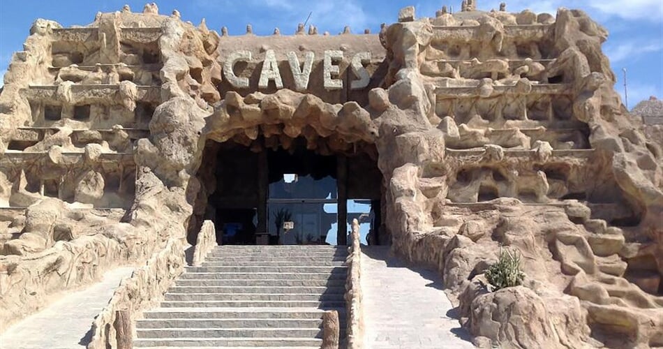 Caves-Beach-Resort-1