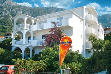 Gradac - Vila JOSKO ***