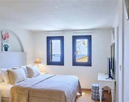 Aegean-Suites-v2-16