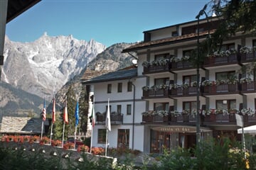 Cresta Et Duc Hotel ****  – Courmayeur