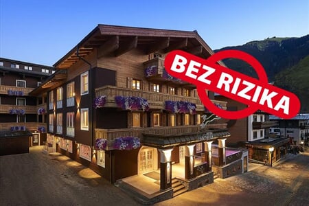 Saalbach - Hinterglemm - Hotel Panther v Saalbachu ****