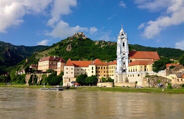 Wachau - Kittenbergerovy zahrady a plavba lodí po Dunaji údolím Wachau