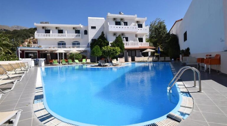 Hotel Myrtis Spa: fotografie vybavení exteriérů a interiérů ubytování.