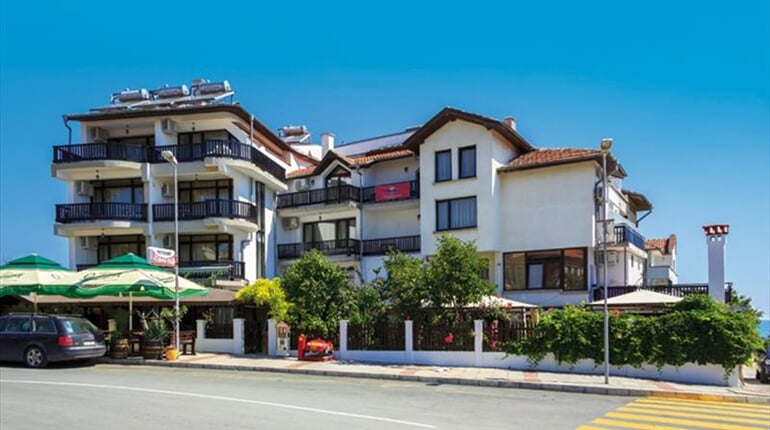 Foto - Lozenec - Hotel STARÁ KAŠTA ***