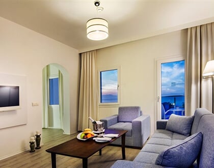 Le-Blue-Hotel-37