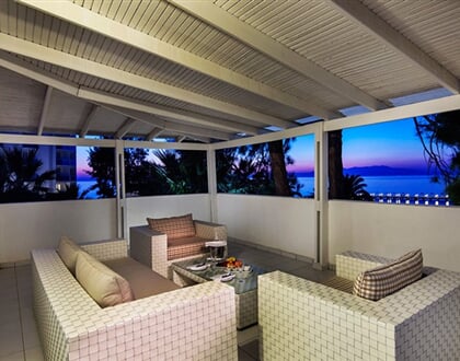 Le-Blue-Hotel-40