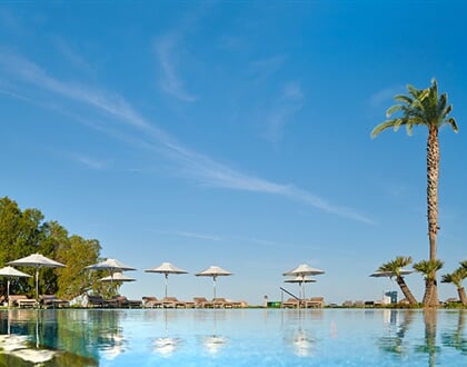 Hotel Neptune Luxury Resort: fotografie vybavení exteriérů a interiérů ubytování.