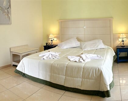 Hotel-Theofilos-Superiorl-30
