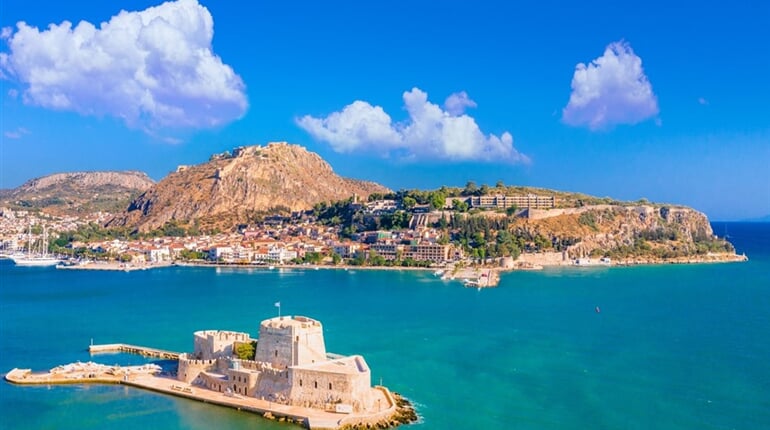 Řecko - Nafplio shutterstock zm_2041475642