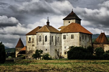 Výlet na „pohádkový“ hrad Švihov a do středověkého městečka Regensburg