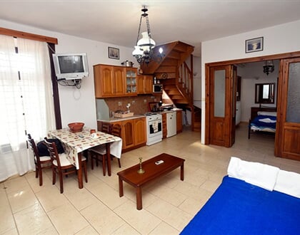 Lelas-Beach-House-111