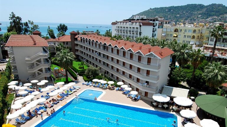 Hotel Panorama: fotografie vybavení exteriérů a interiérů ubytování.