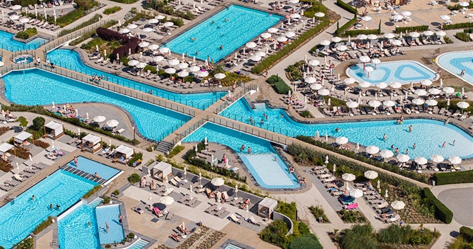 Wave-Resort-Hotel-6