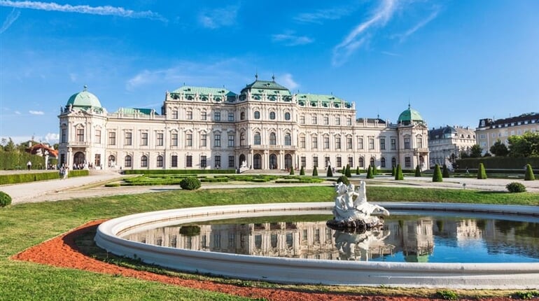 belvedere-palace-vienna-austria