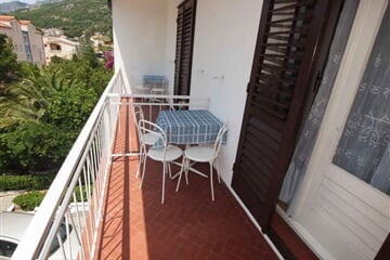Baška Voda - Vila Topić, pokoje s polopenzí - 5 nocí