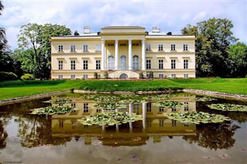 Zámek Častolovice – skvost české historické architektury a Nový zámek Kostelec nad Orlicí- život v b