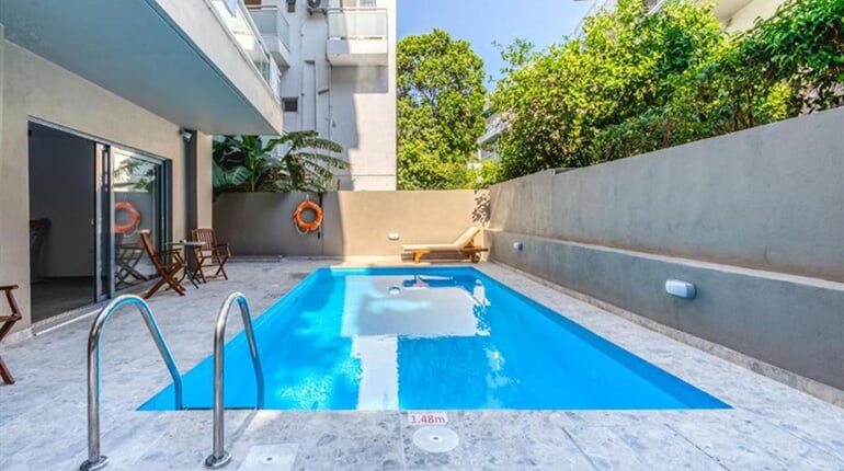 Hotel Astron - Rhodos: fotografie vybavení exteriérů a interiérů ubytování.