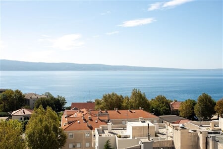 Omiš-Dugi Rat - Ante apartmán ***