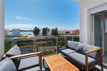 Srima (Vodice) - Adria Oasis apartmán ***