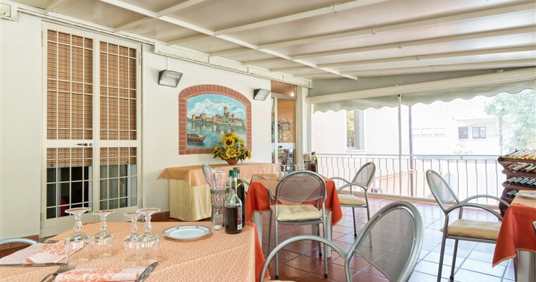Hotel Azzurra, Sirmione (1)