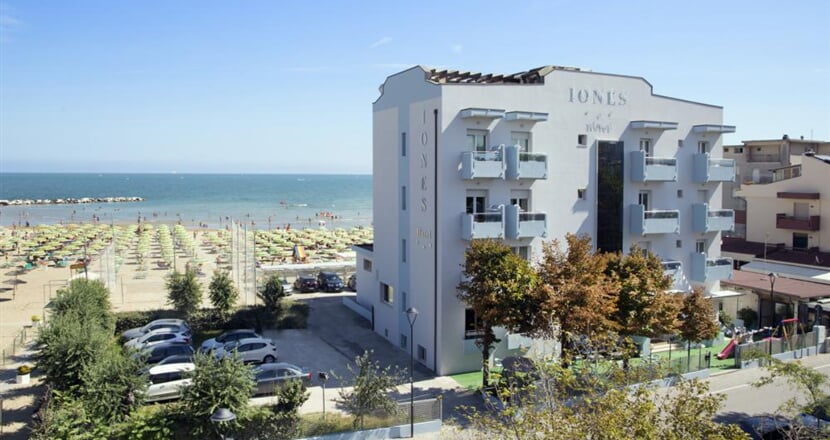 Hotel Iones, Rivabella Rimini (13)